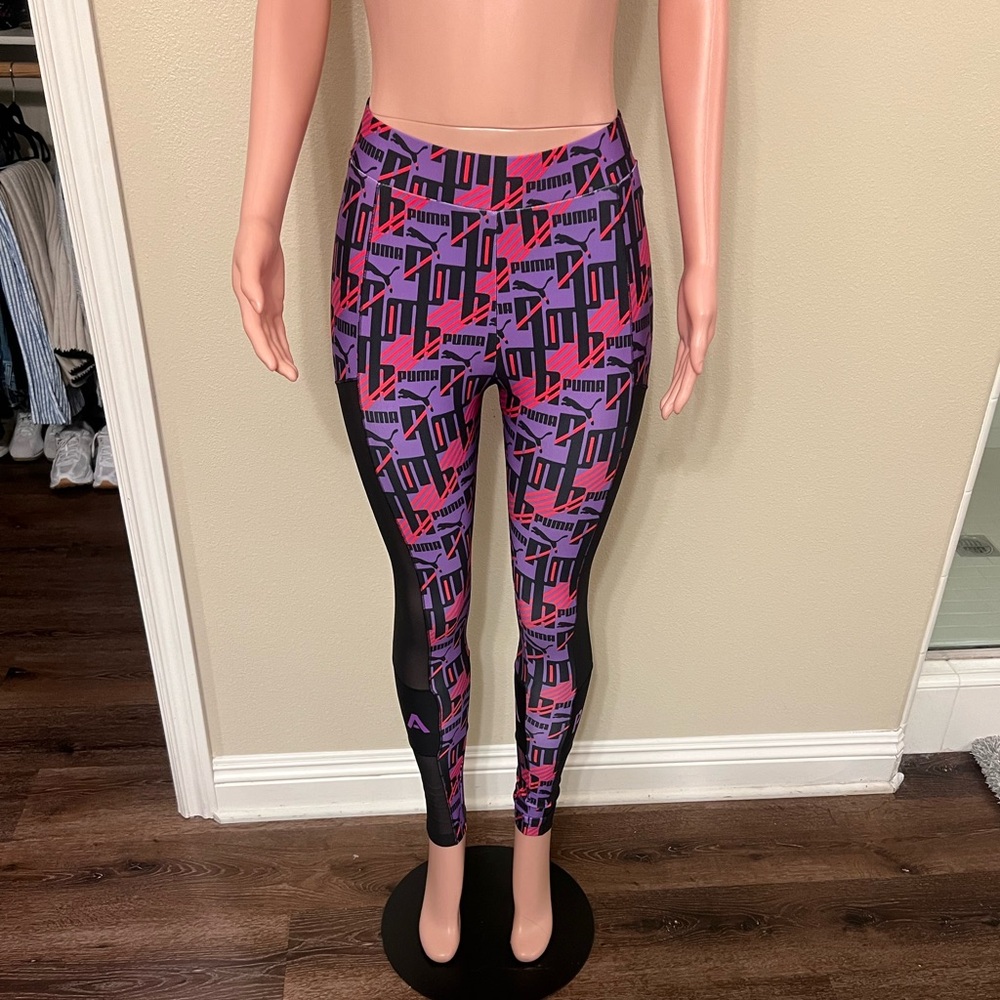 Puma Multicolor Graphic Leggings. Size XS. Great Fit!